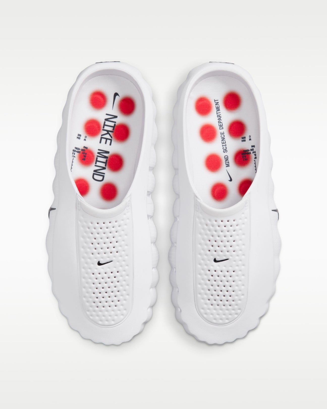 Nike Mind Slipper 001 – The "Science" Aesthetic of Comfort