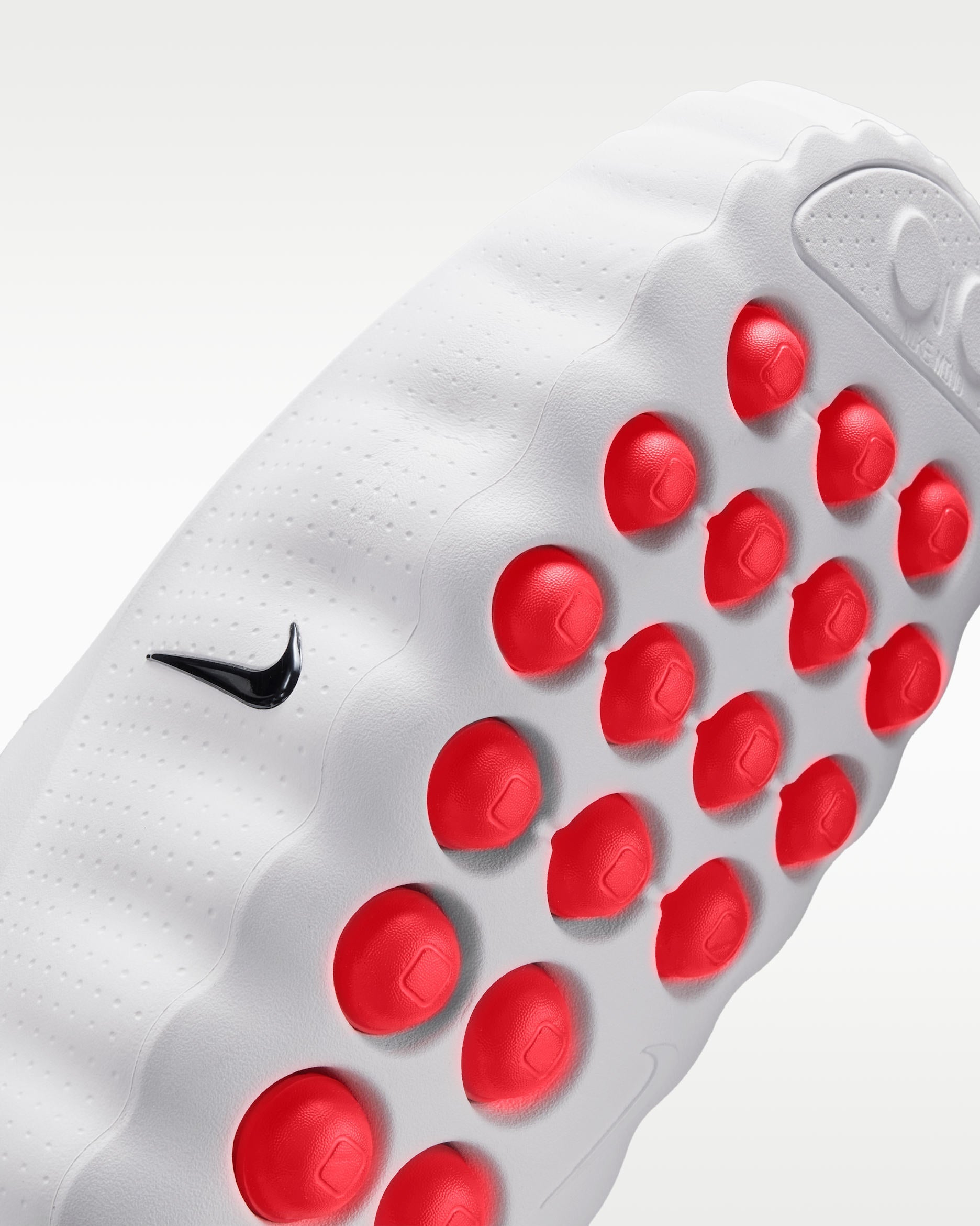 Nike Mind Slipper 001 – The "Science" Aesthetic of Comfort